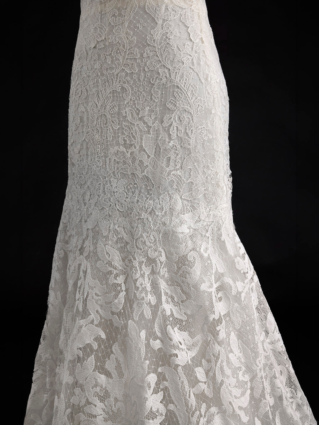 HAZEL – Vera Wang