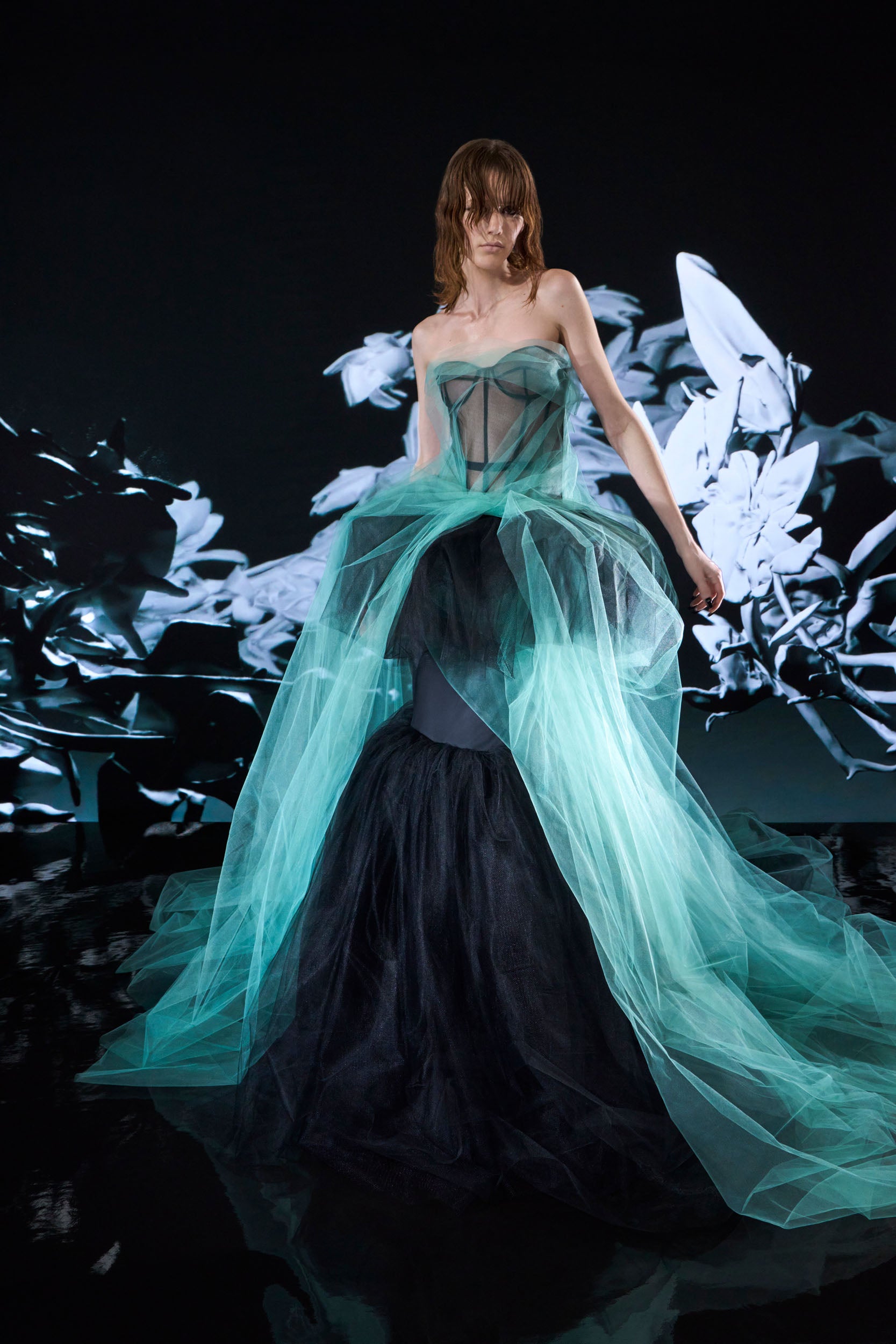 Vera Wang Haute Fashion Ready To Wear