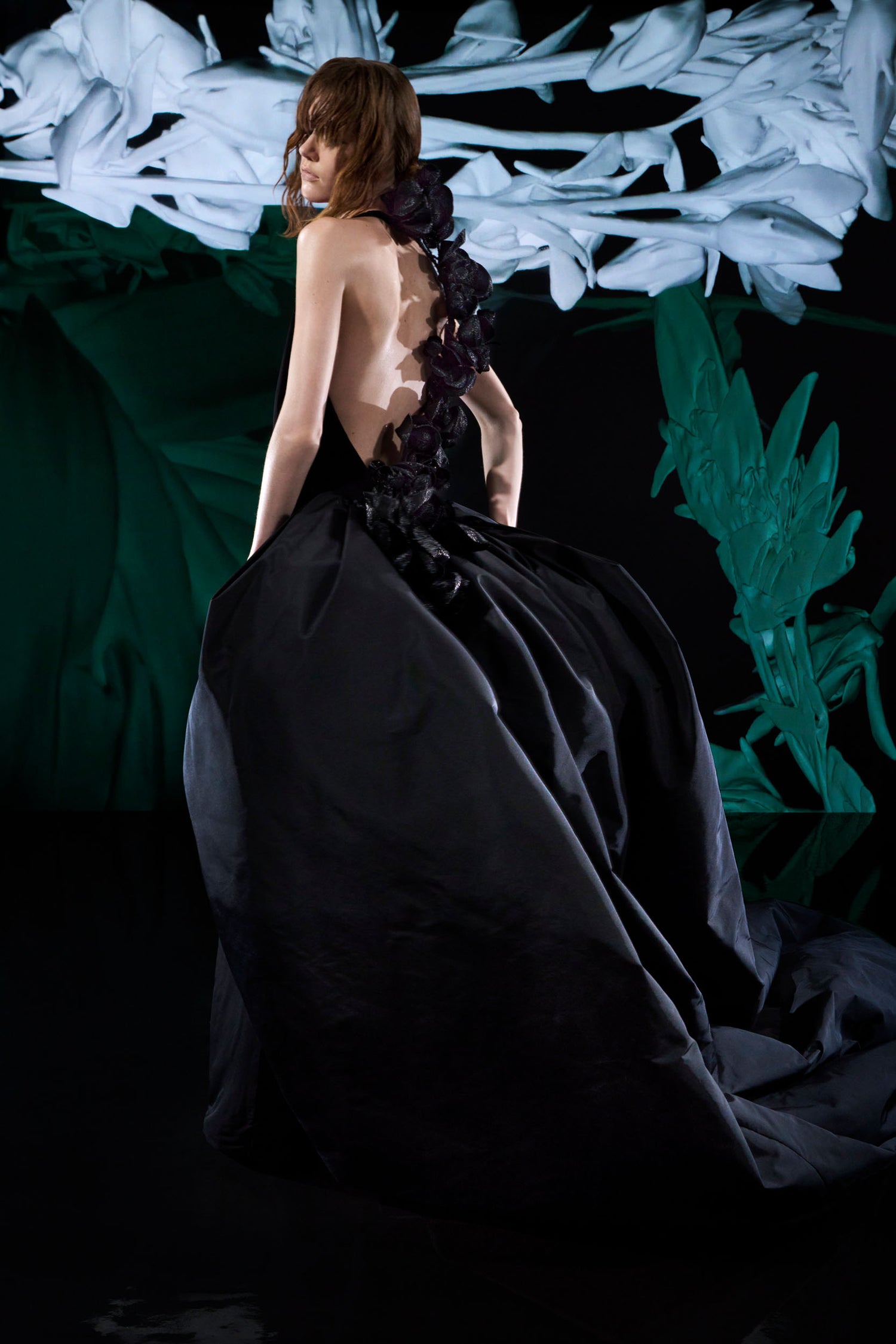 Vera Wang Haute Fashion Ready To Wear Vera Wang Haute Fashion Ready To Wear